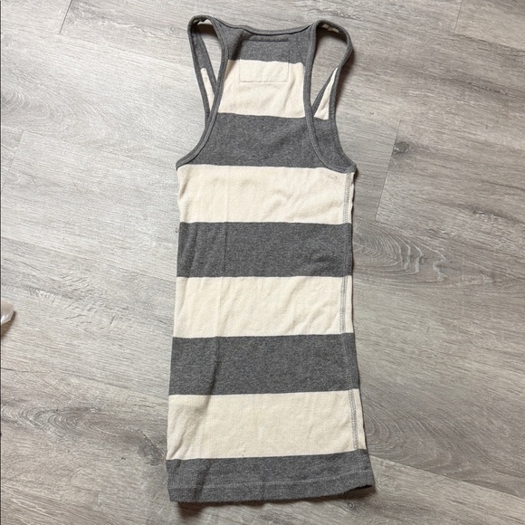 Abercrombie & Fitch Gray and Cream Striped Tank - Picture 5 of 6